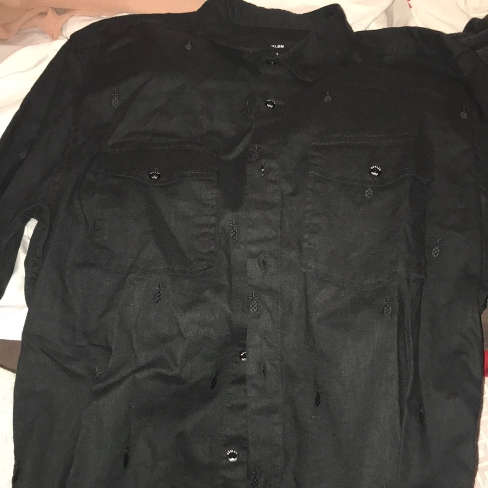 Vintage NWTs Osklen black linen embroidered Pineapple stylish button down